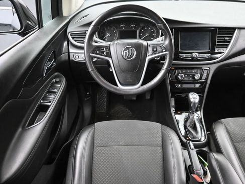 Used 2022 Buick Encore Preferred w/ Safety Package image 11