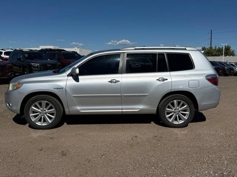 Used 2008 Toyota Highlander Limited AWD/4WD image 2