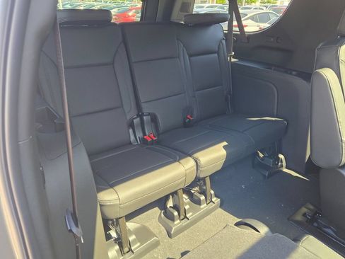 New 2026 GMC Yukon XL Denali w/ Denali Reserve Package AWD/4WD image 25