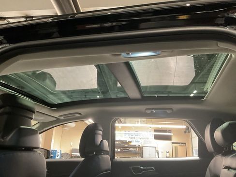 New 2026 Kia Sportage EX image 9