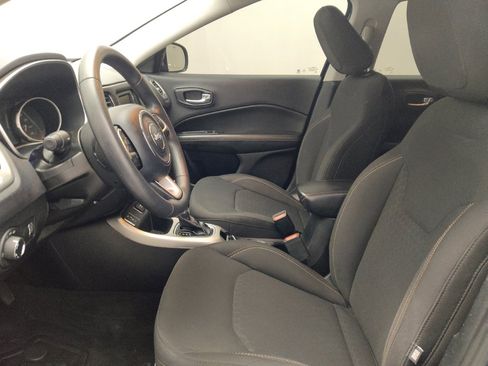 Used 2018 Jeep Compass Sport FWD image 17