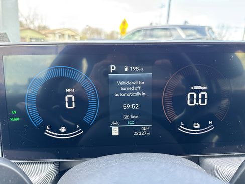 Used 2025 Hyundai Sonata SEL image 17