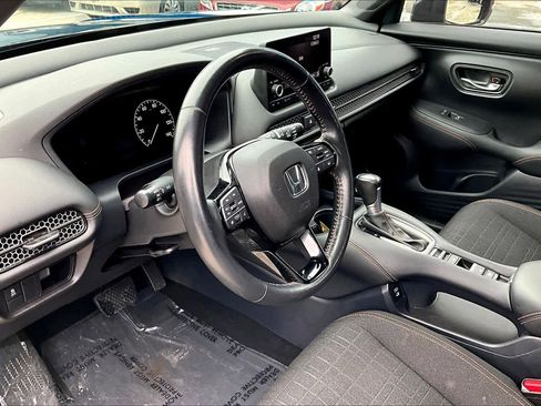 Used 2024 Honda HR-V Sport image 18