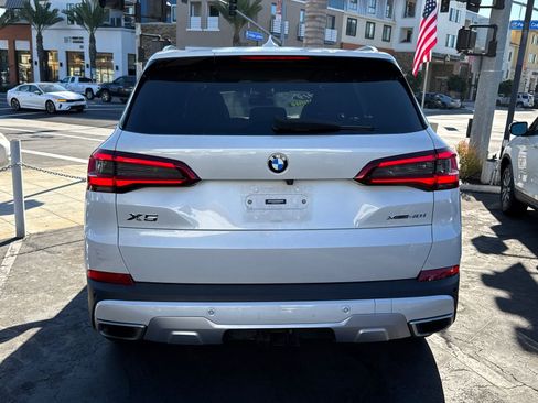 Used 2019 BMW X5 xDrive40i w/ Premium Package image 5