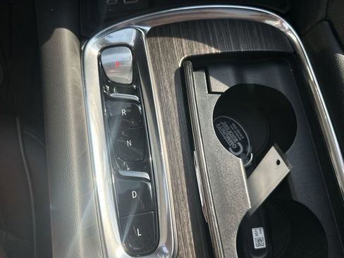 Certified 2023 Buick Enclave Avenir w/ Avenir Technology Package image 17