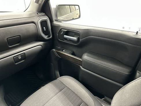 Used 2021 GMC Sierra 1500 SLE w/ Preferred Package RWD image 13