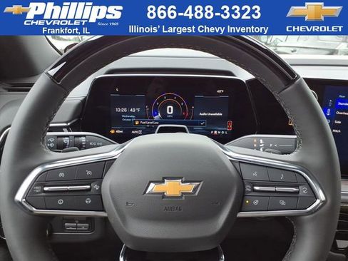 New 2026 Chevrolet Suburban Premier image 14