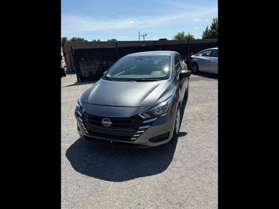 Used 2023 Nissan Versa S w/ Trunk Package