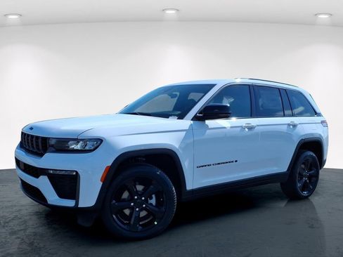 New 2026 Jeep Grand Cherokee Limited AWD/4WD image 2