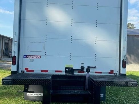 Used 2022 Chevrolet Silverado 3500 W/T RWD image 6