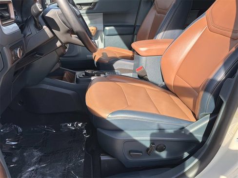 Used 2024 Ford Maverick Lariat image 23