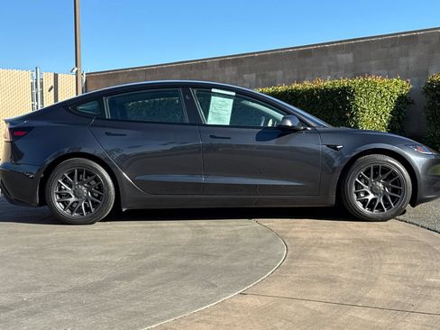 Used 2025 Tesla Model 3 Long Range RWD image 3