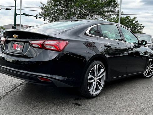 Used 2022 Chevrolet Malibu LT FWD image 6