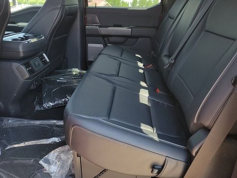 New 2025 Ford F150 Lariat w/ Equipment Group 501A Mid image 7