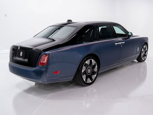 New 2026 Rolls-Royce Phantom Sedan image 5