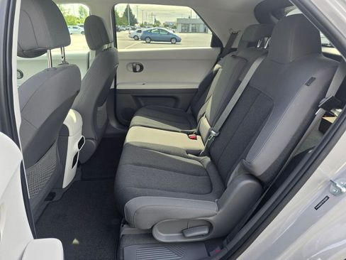 New 2025 Hyundai Ioniq 5 SE image 31
