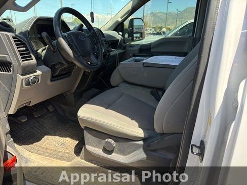 Used 2022 Ford F350 XL w/ STX Appearance Package AWD/4WD image 7
