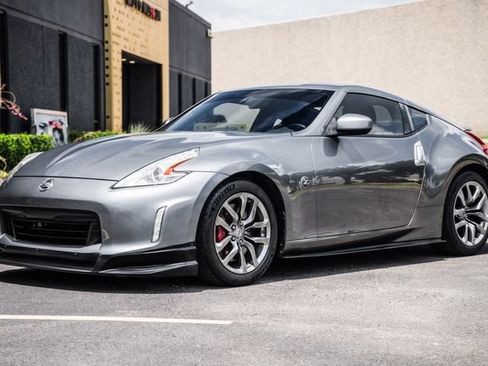 Used 2013 Nissan 370Z Coupe RWD image 43