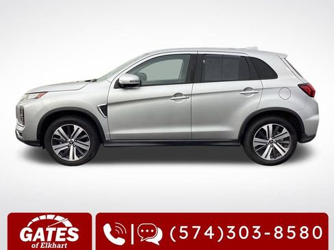 Used 2025 Mitsubishi Outlander Sport SE AWD/4WD image 6