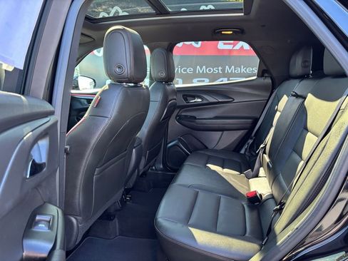 Used 2024 Chevrolet TrailBlazer RS w/ Convenience Package image 24