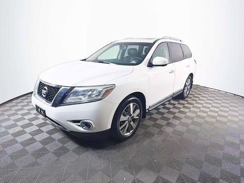 Used 2013 Nissan Pathfinder Platinum w/ Platinum Premium Pkg AWD/4WD image 1