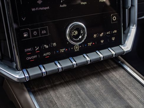 New 2026 GMC Acadia Denali Ultimate w/ LPO, All-Weather Package image 36