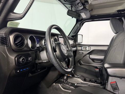 Used 2023 Jeep Wrangler Unlimited w/ Cold Weather Group AWD/4WD image 20