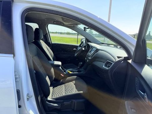 Certified 2020 Chevrolet Equinox LT FWD image 11