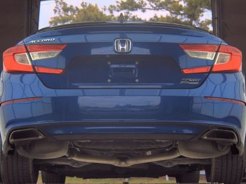 Used 2021 Honda Accord Sport Special Edition image 3