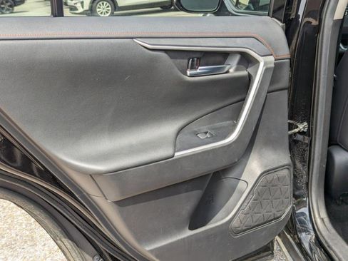 Used 2021 Toyota RAV4 Adventure image 30