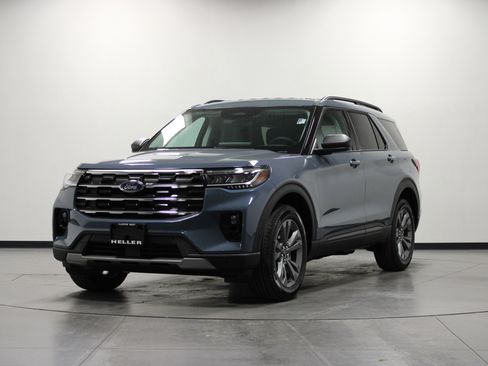 New 2026 Ford Explorer Active w/ Active Comfort Package image 8
