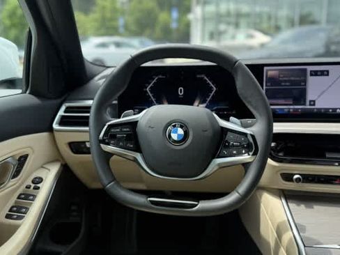 Certified 2025 BMW 330i xDrive Sedan w/ Convenience Package AWD/4WD image 21