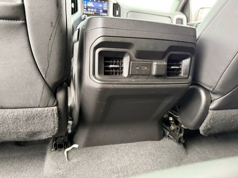 Used 2020 Chevrolet Silverado 1500 LT Trail Boss image 30