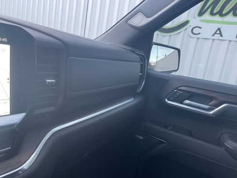 Used 2023 GMC Sierra 1500 SLT w/ SLT Convenience Package image 27