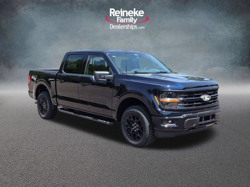 New 2026 Ford F150 XLT w/ Equipment Group 302A MID AWD/4WD image 3