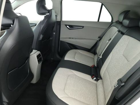 Used 2025 Kia Niro Wave w/ Wave Preserve Package image 20