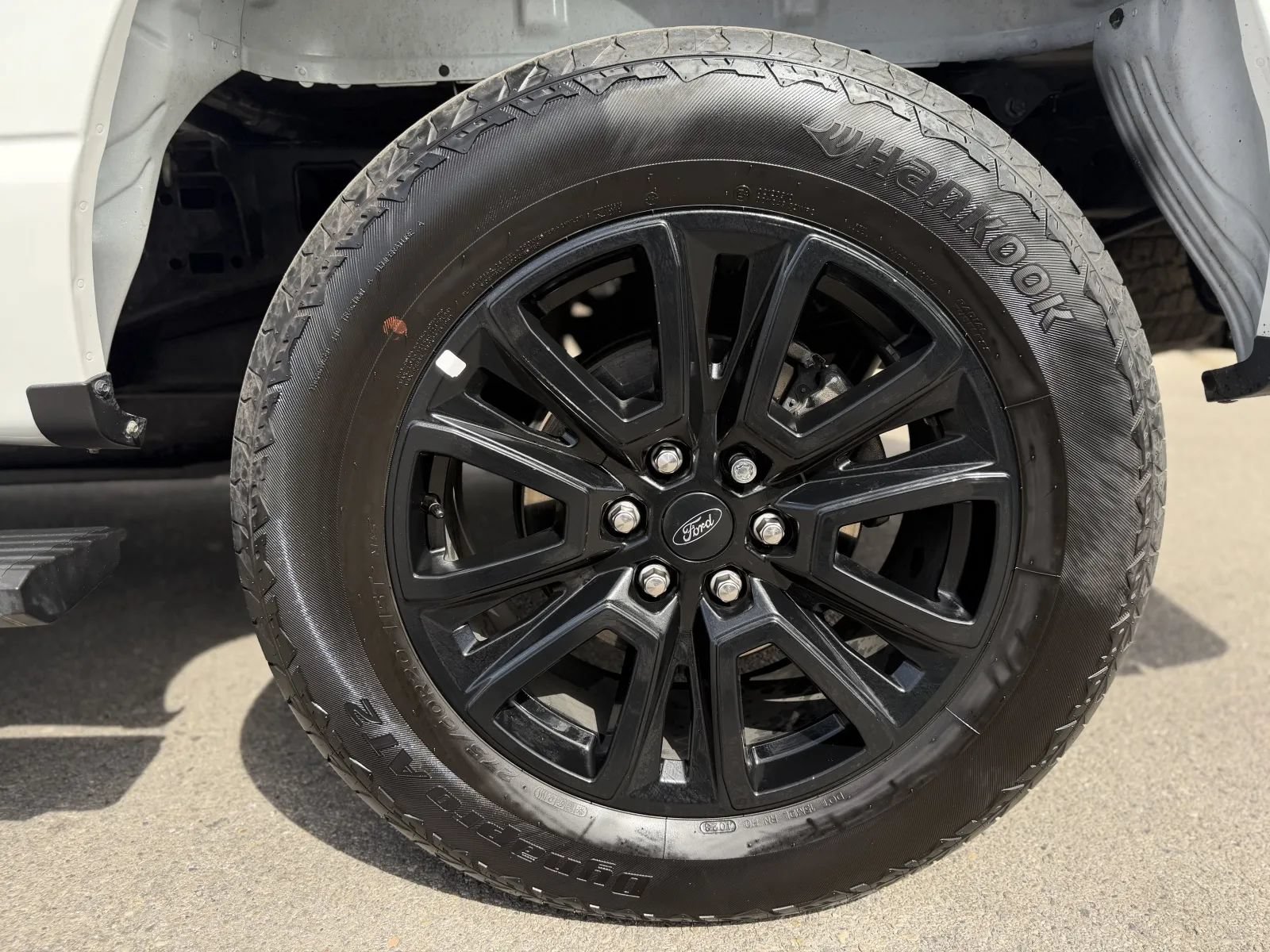 Used 2024 Ford F150 Platinum w/ FX4 Off-Road Package AWD/4WD image 51