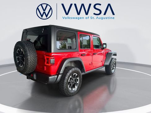 Used 2024 Jeep Wrangler Unlimited Rubicon 4xe AWD/4WD image 8