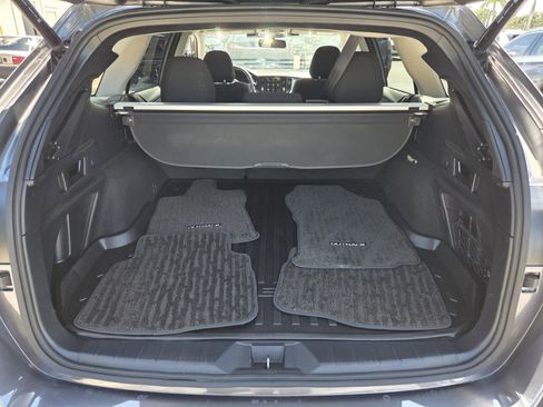 Used 2025 Subaru Outback Premium AWD/4WD image 15
