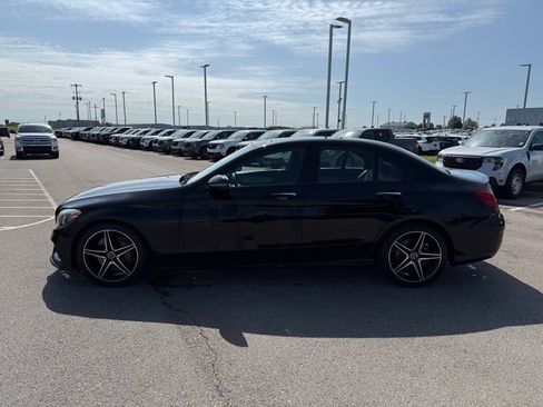 Used 2018 Mercedes-Benz C 300 Sedan image 22