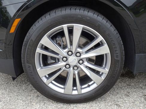 Certified 2024 Cadillac XT5 Premium Luxury w/ Technology Package AWD/4WD image 24