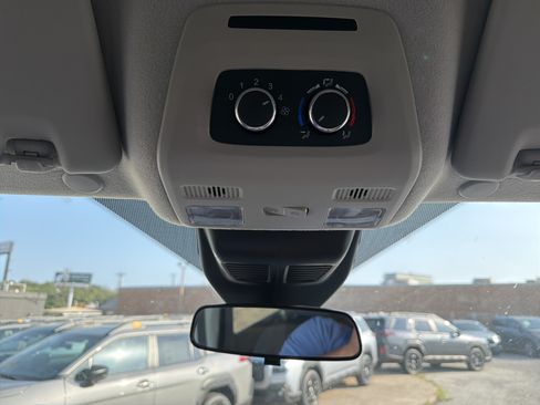 Used 2024 Ford Transit 350 XL RWD image 24