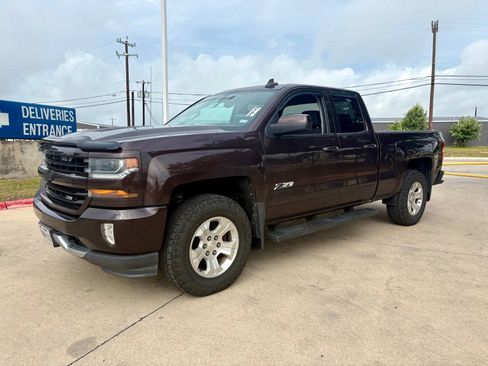 Used 2016 Chevrolet Silverado 1500 LT w/ All Star Edition AWD/4WD image 5