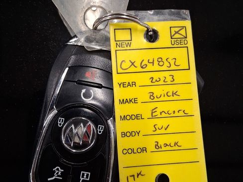 Used 2023 Buick Encore GX Essence w/ Experience Buick Package FWD image 27