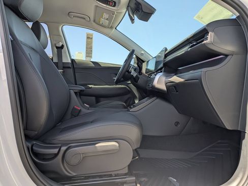 New 2026 Hyundai Kona SEL Premium FWD image 9