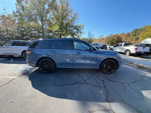 New 2026 Lincoln Aviator Reserve image 6