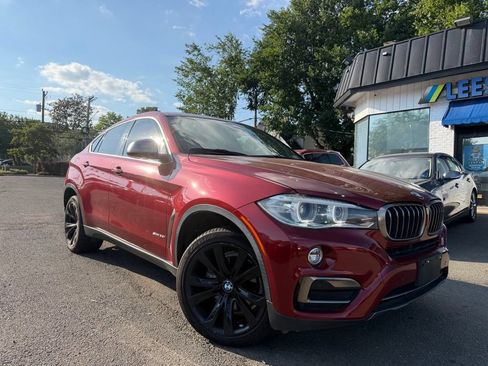 Used 2018 BMW X6 sDrive35i RWD image 2