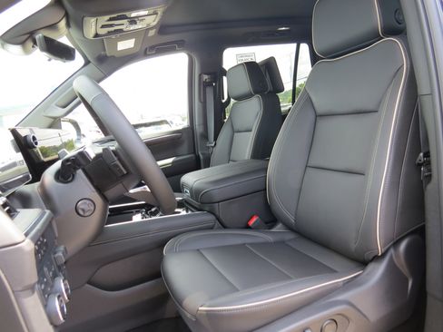 New 2025 Chevrolet Tahoe Premier image 23