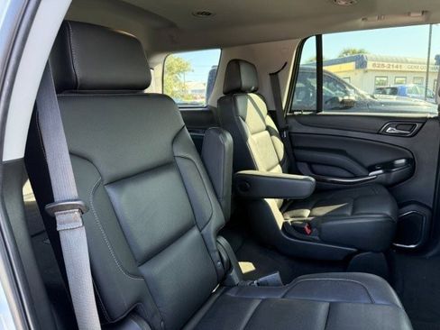 Used 2019 GMC Yukon SLT image 17