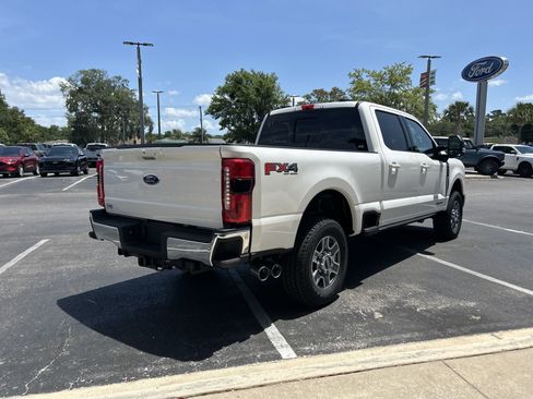 New 2025 Ford F250 Lariat w/ Lariat Ultimate Package image 7